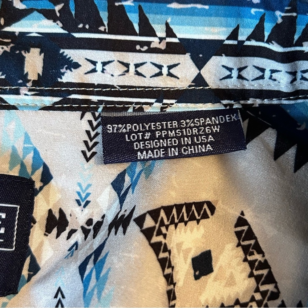 Panhandle Performance Aztec Print Western Short S… - image 4